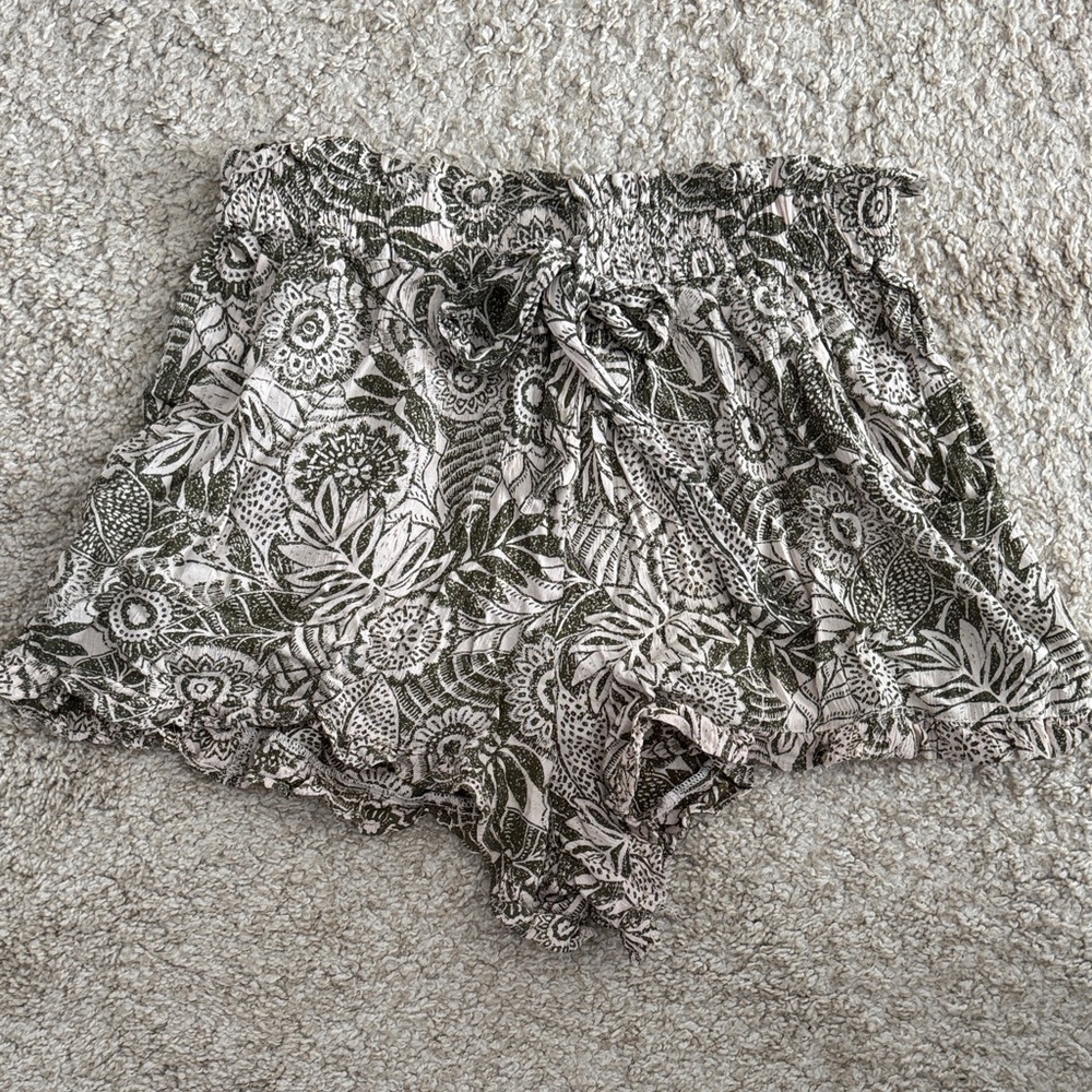 Floral Print Women's Shorts